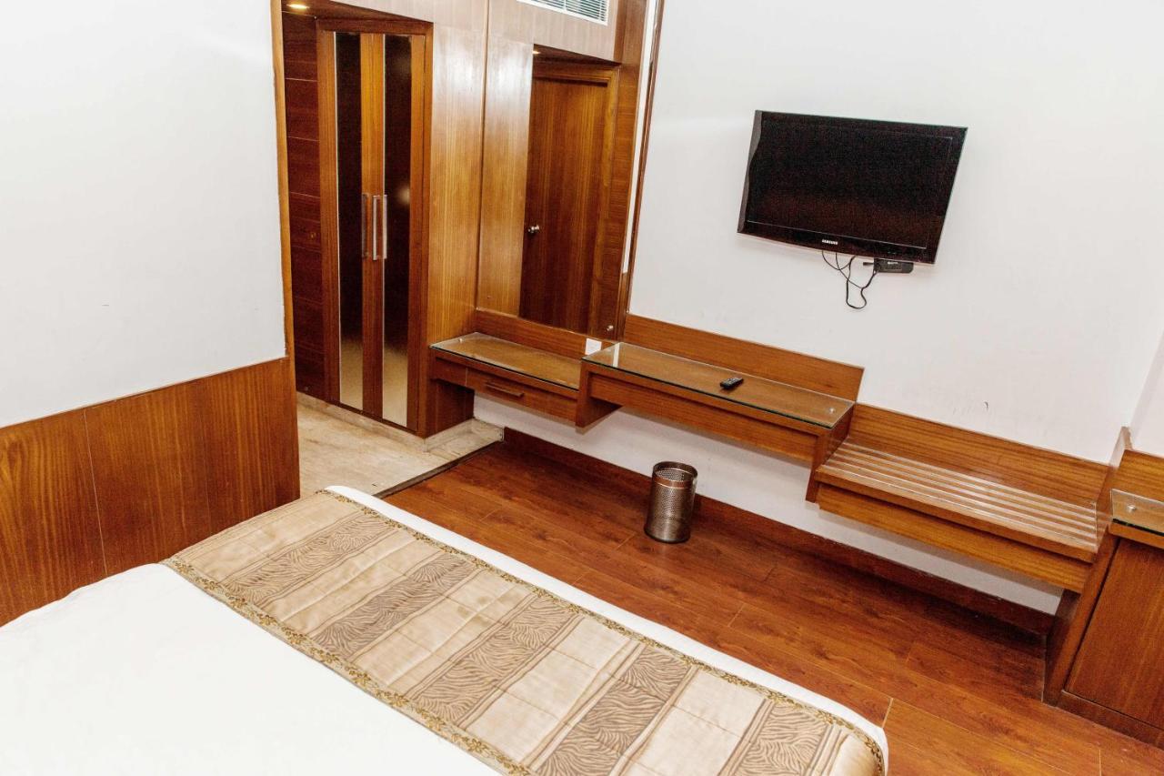 Hotel Subash International Katra  Ngoại thất bức ảnh